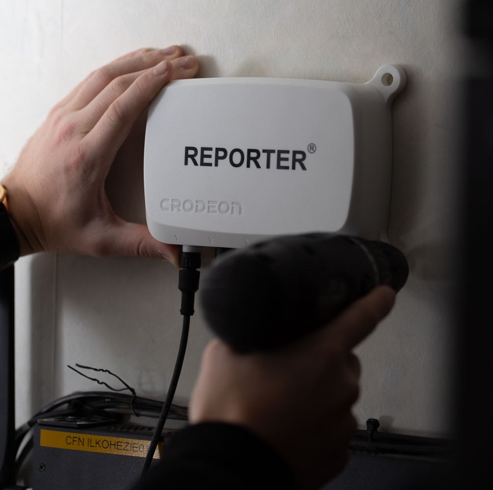 Monitor server room temperature with Reporter - Crodeon